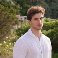 AI Photo Grid reference